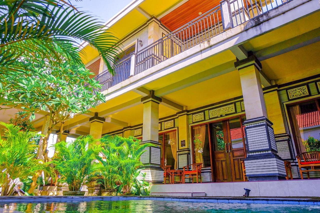 Adi Homestay Canggu Exterior foto