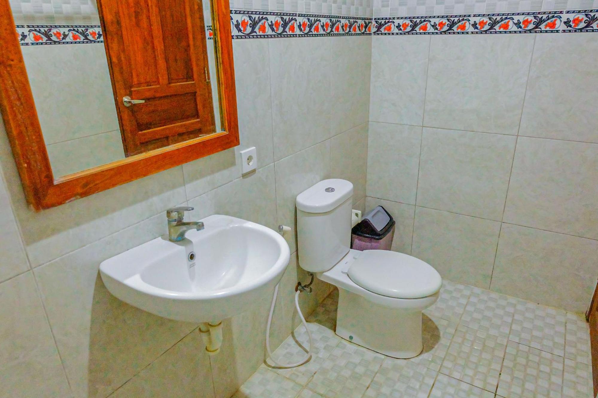 Adi Homestay Canggu Habitación foto